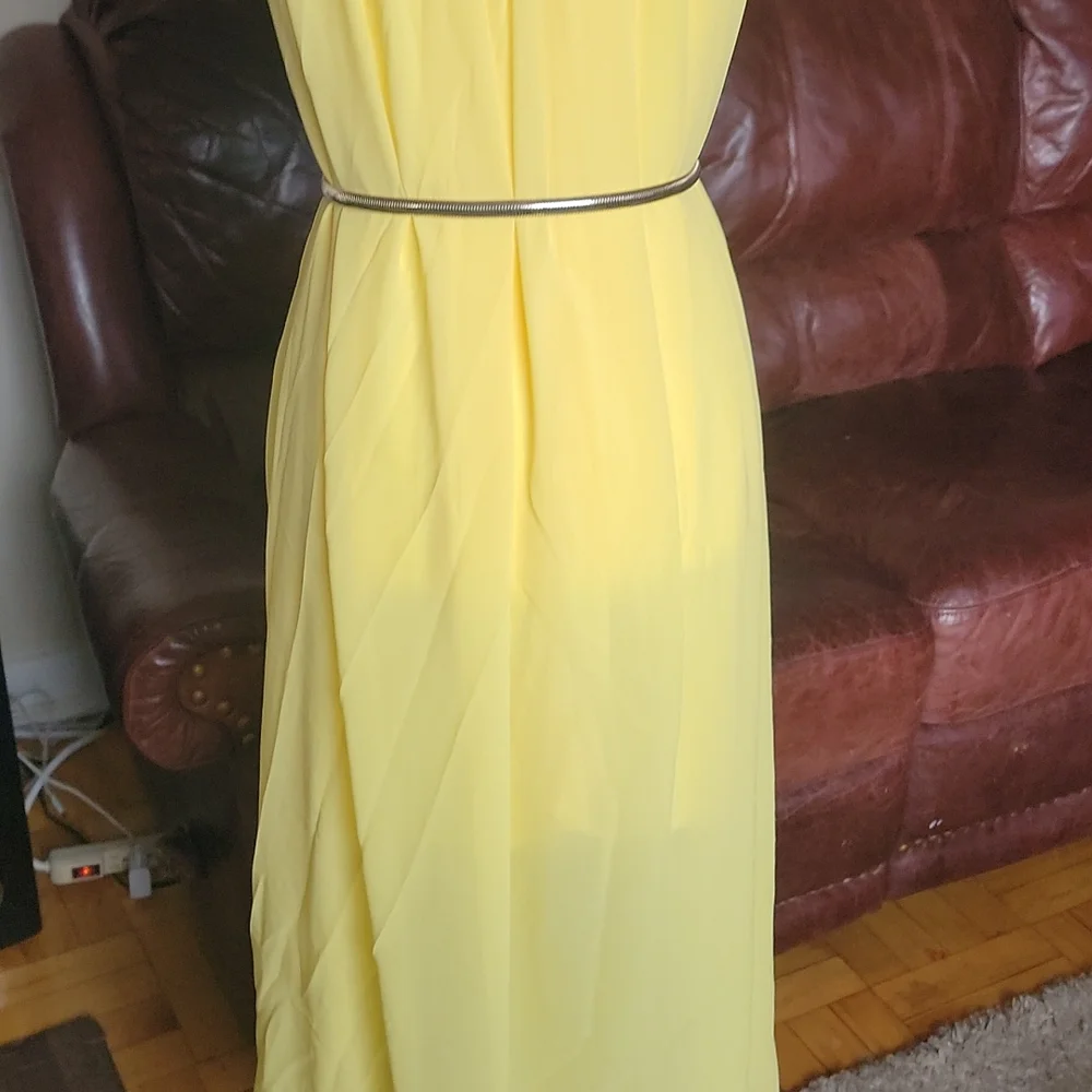 Dress - Picture 6 of 11